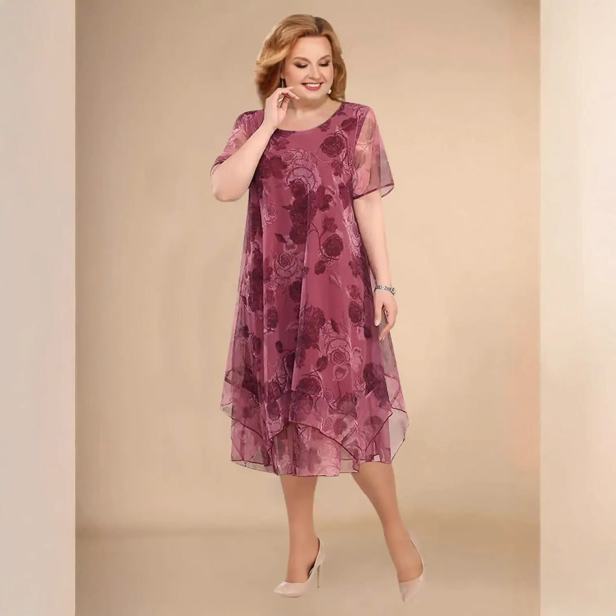 Elegáns, rövid ujjú, virágmintás, aszimmetrikus sifon ruha