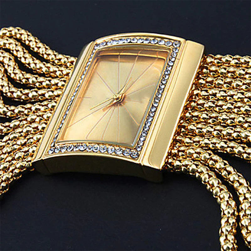 ⌚ MOST 60% KEDVEZMÉNY! ✨ Kvarcóra strasszokkal és bojtokkal - elegáns és csillogó, tökéletes ajándék ünnepekre 💎🎁
