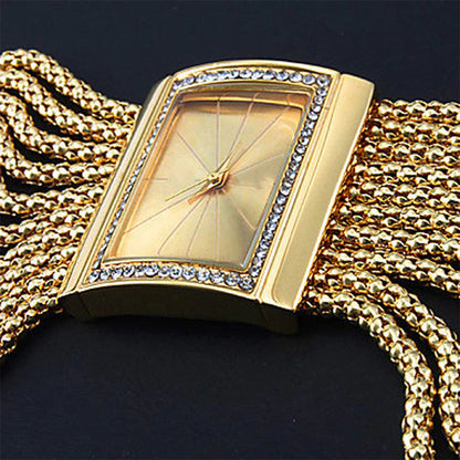 ⌚ MOST 60% KEDVEZMÉNY! ✨ Kvarcóra strasszokkal és bojtokkal - elegáns és csillogó, tökéletes ajándék ünnepekre 💎🎁