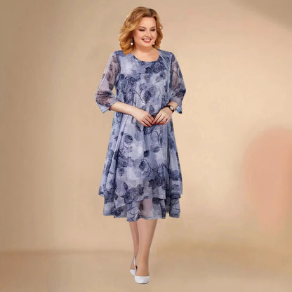 Elegáns, rövid ujjú, virágmintás, aszimmetrikus sifon ruha