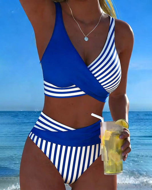 Keresztcsíkos mintás bikini
