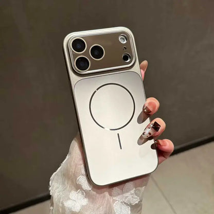 Új, luxusminőségű, matt fémes MagSafe ütésálló védőtok iPhone sorozathoz