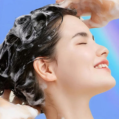 🌊💧 Mélyhidratáló, frissítő korpásodás elleni sampon ✨❄️ – intenzív hidratálást biztosít, küzd a korpa ellen, és hűvös, tiszta érzetet hagy a fejbőrödön. Vásárold meg most, és érezd jól magad a fejbőröddel!